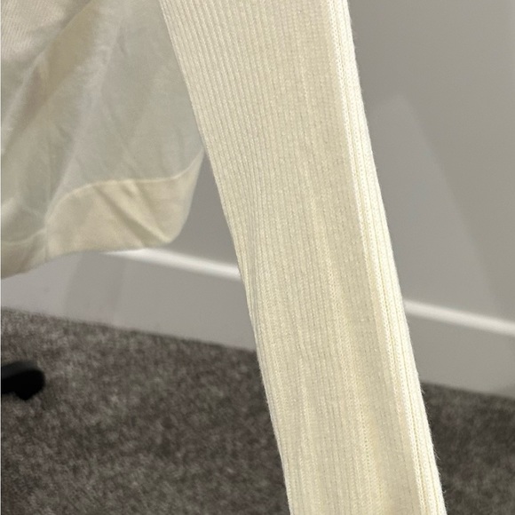 DE Collection Oversized Sweater - Picture 3 of 4